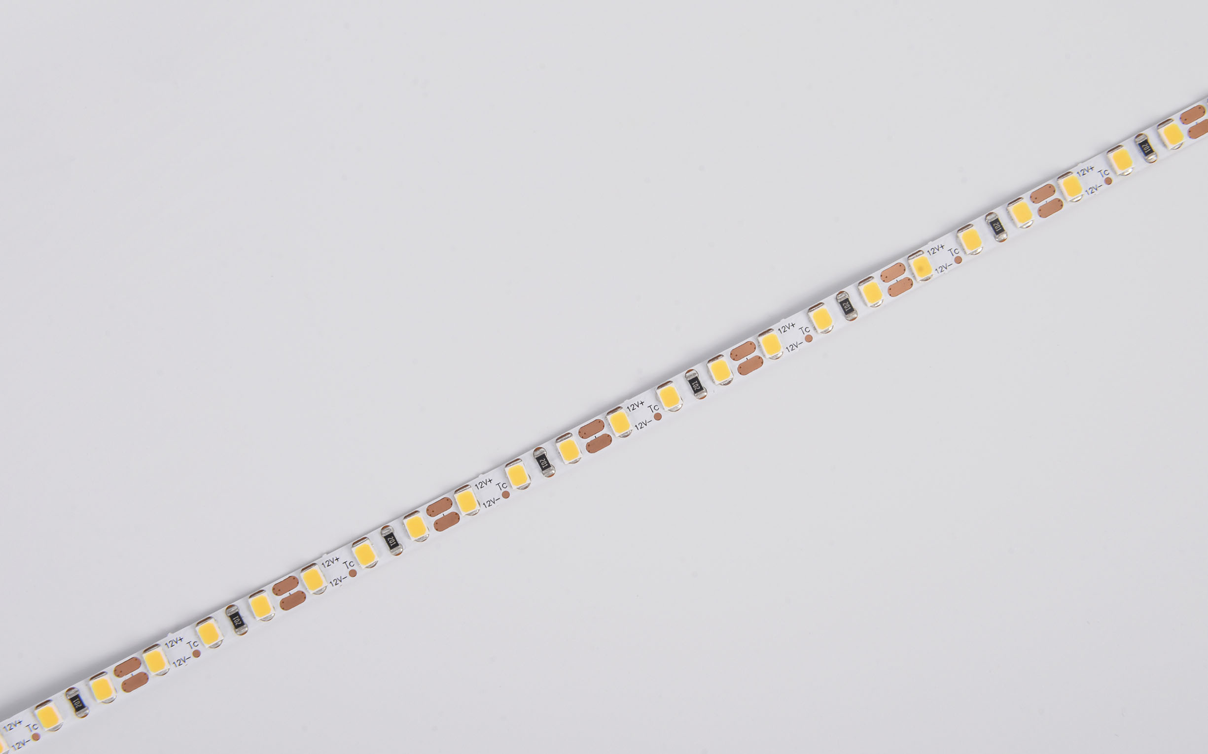 LED стрічка COLORS 120-2835-12V-IP33 9.6W 770Lm 3000K 5м (D8120-12V-5mm-WW) LED стрічка COLORS 120-2835-12V-IP33 9.6W 770Lm 3000K 5м (D8120-12V-5mm-WW)