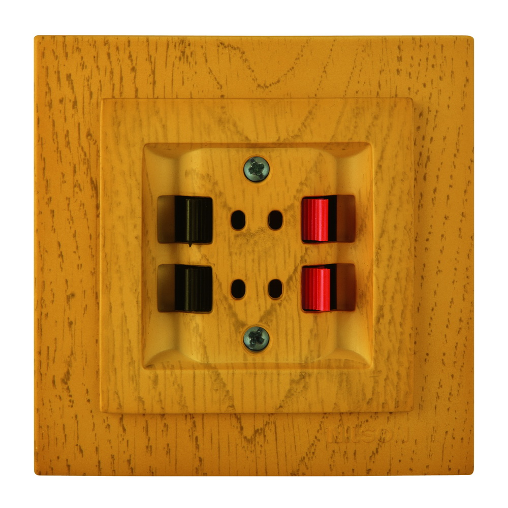 rozetka_nilson_touran_dub_audio_stereo_24251050